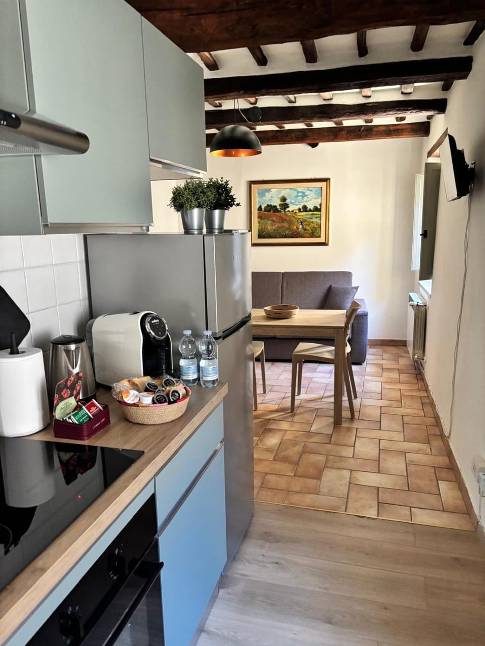 Coffee/tea facilities, Kitchen or kitchenette