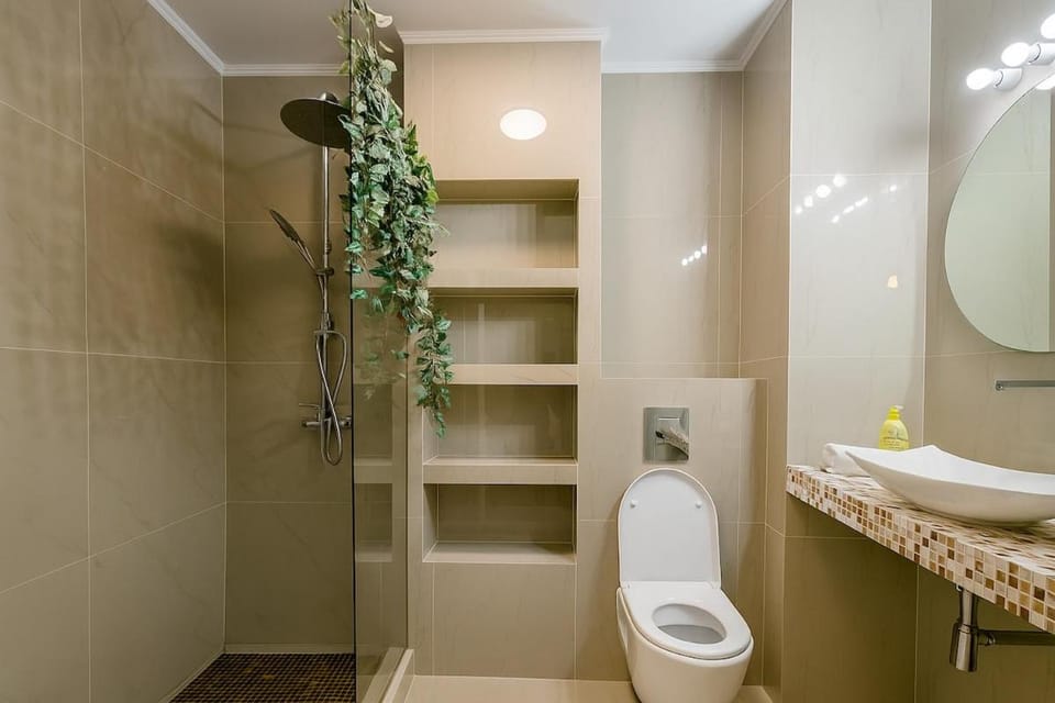 Golden Glow Studio - Elegant Retreat in Bucharest Apartment in Bucharest