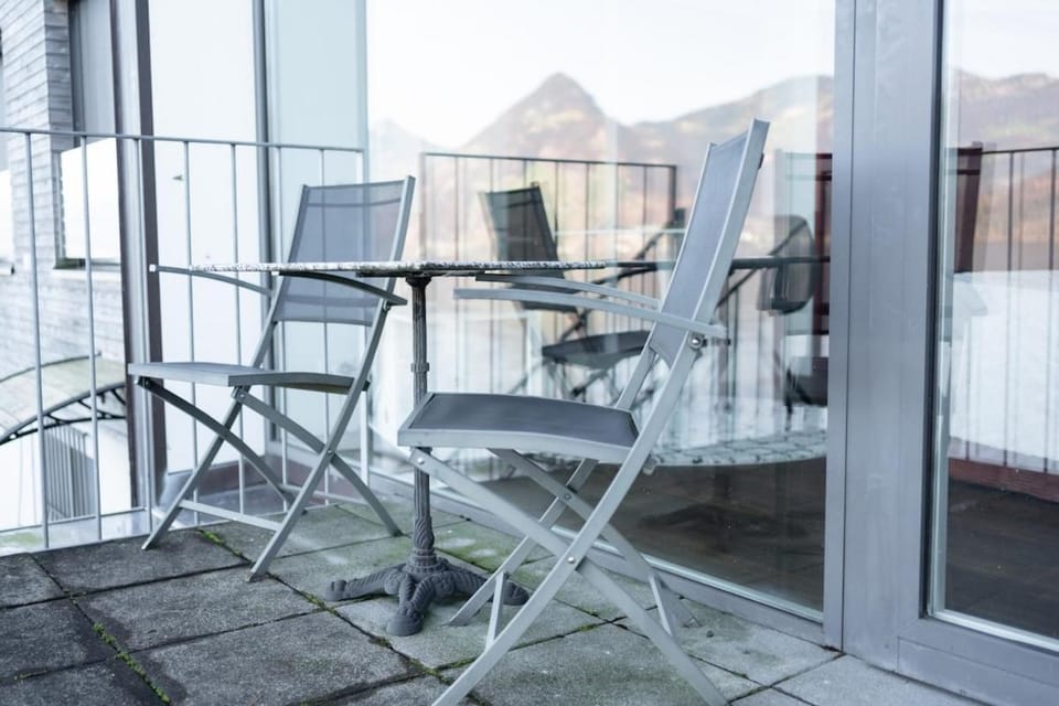 Balcony/Terrace, Balcony/Terrace