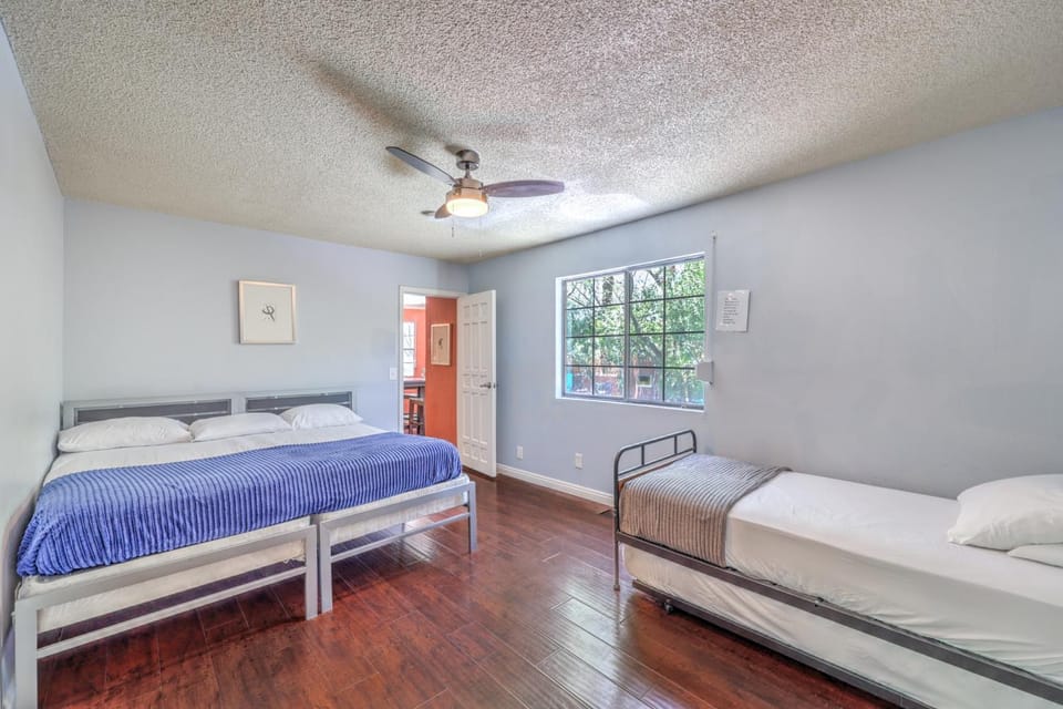 The Oasis Apartment in Spring Valley