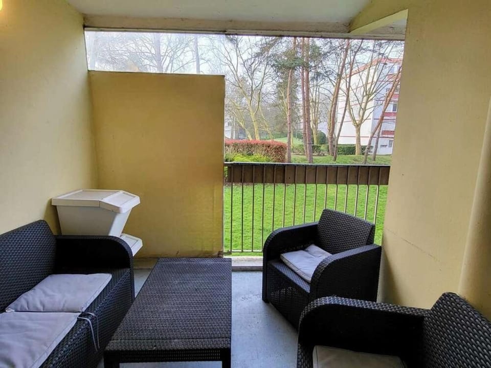 Chambre Privée Cosy- Dans Appartement Moderne en Colocation- Tram A -P2-4 Apartment in Nouvelle-Aquitaine