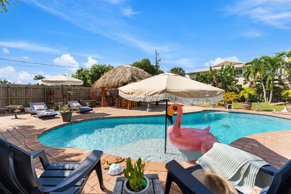 Day, Garden, Garden view, Pool view, Swimming pool, Swimming pool, sunbed