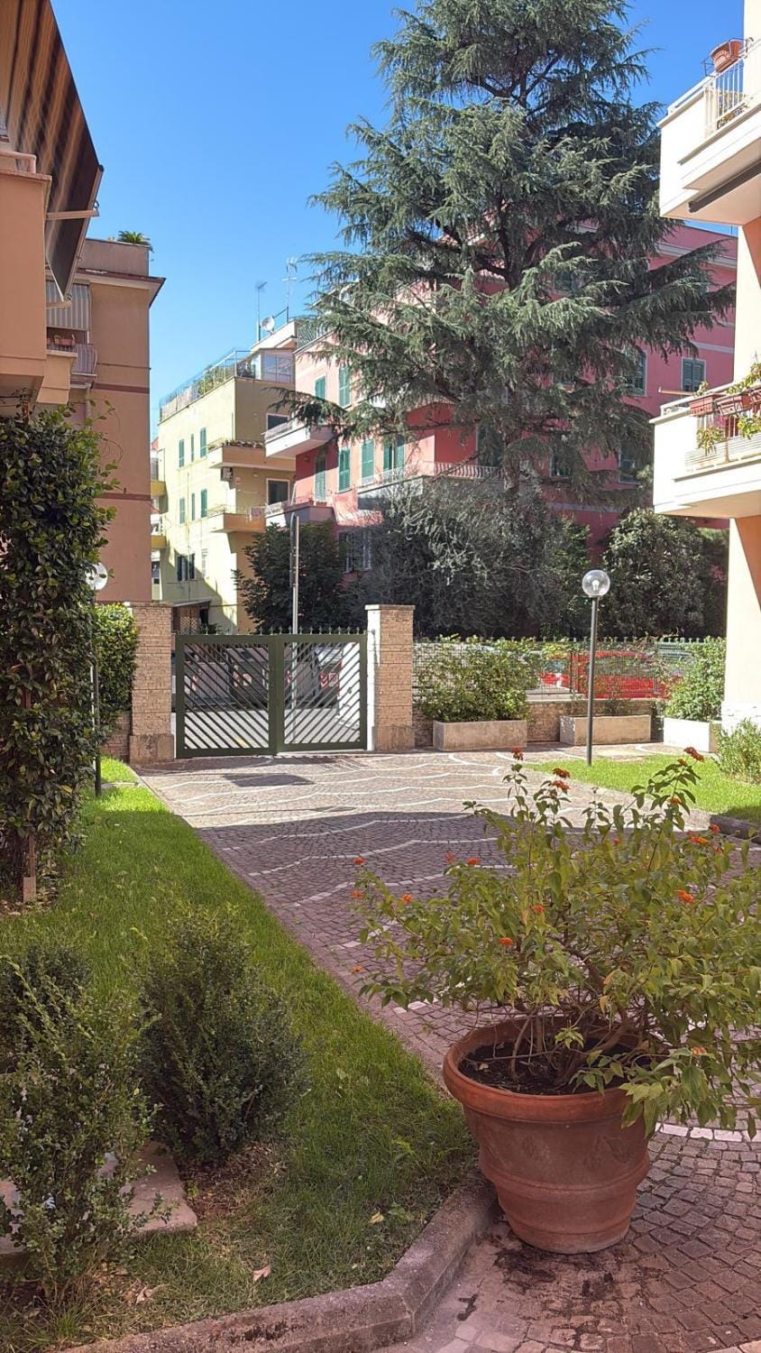 Inner courtyard view