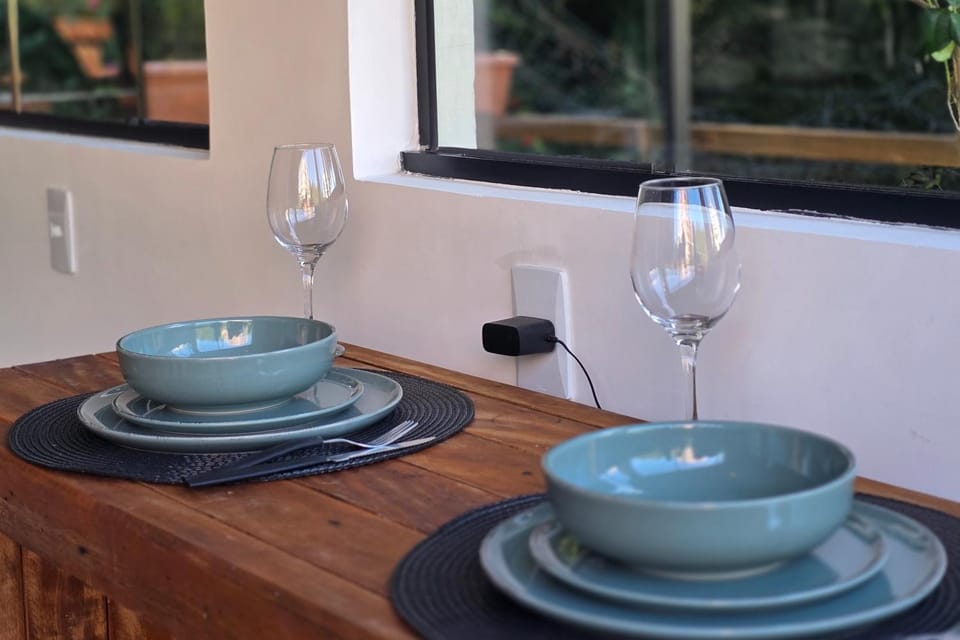 Food and drinks, Dining area