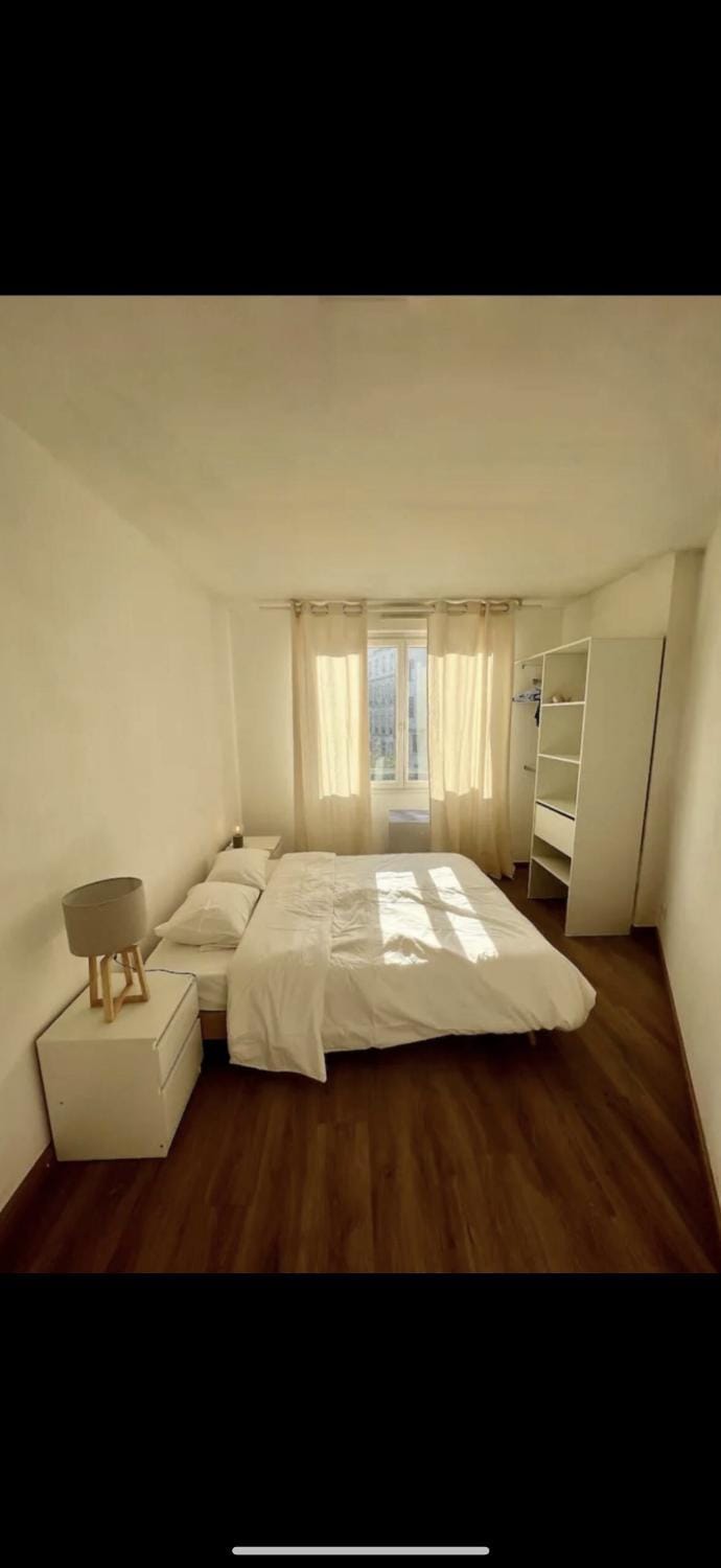 Bed, Photo of the whole room, Bedroom, towels, wardrobe