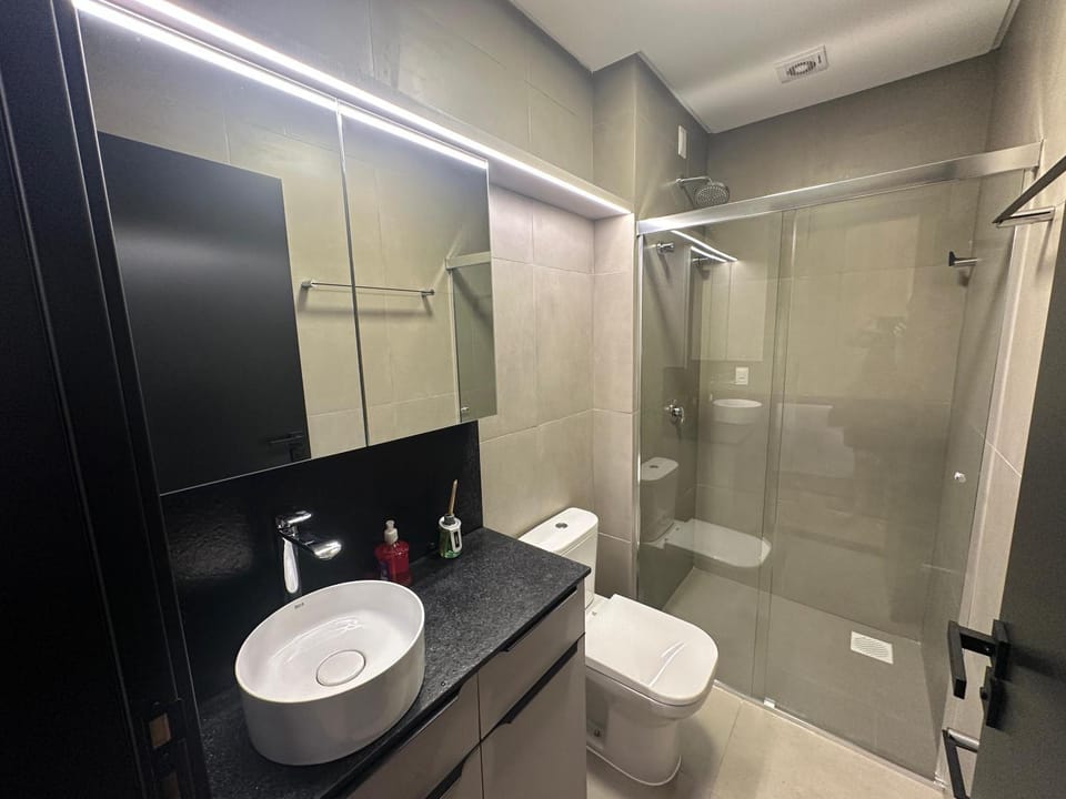 PREMIUM - PRAIA DOS INGLESES - LORDES STUDIOS - apto novo!! Apartment in Florianopolis