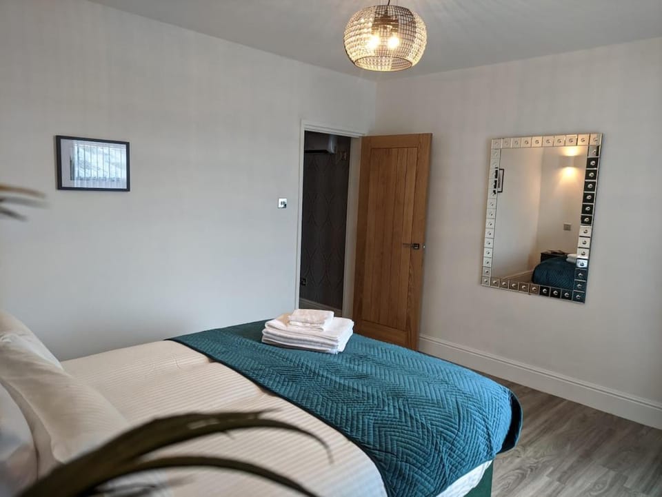 Dream101, Luxury 2 Bedroom apartment - free parking Apartment in Liverpool