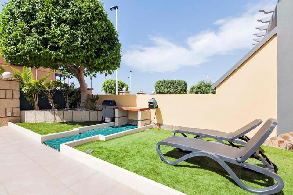 Luxury villa in La Caleta! House in Costa Adeje