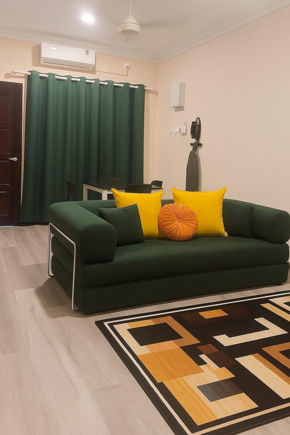 Living room, Seating area, air conditioner