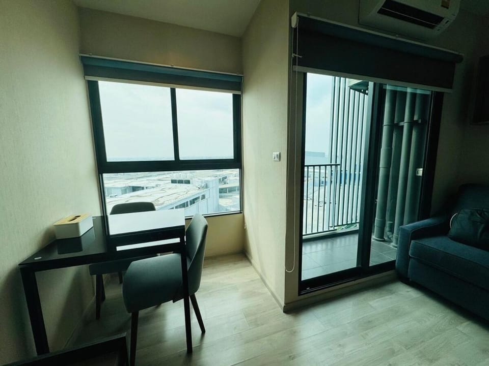 ห้องพัก แบบ Studio ติดเซ็นทรัลเวสเกต Apartment in Bangkok