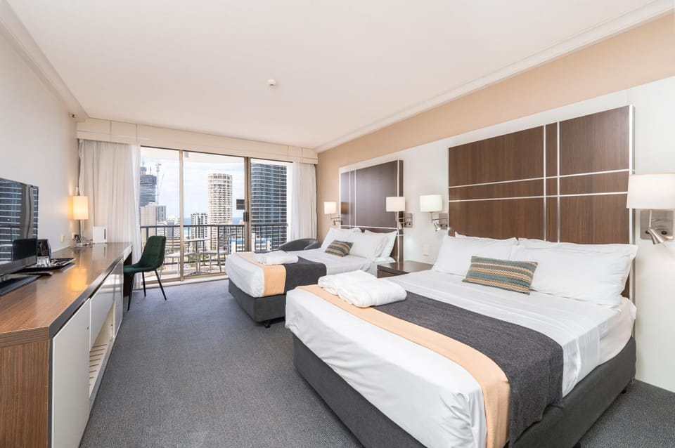 Ocean-view hotel room in central Surfers Paradise Hotel in Surfers Paradise Boulevard