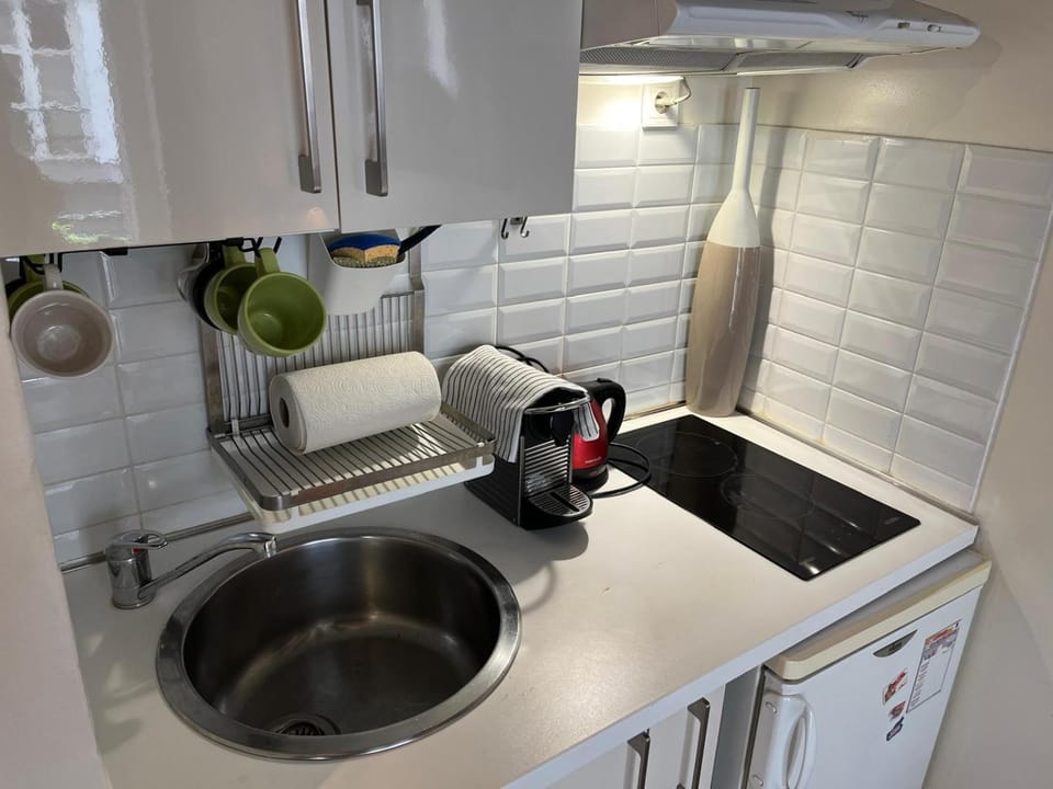 Cosy studio Montorgueil paris centre Bed and Breakfast in Paris