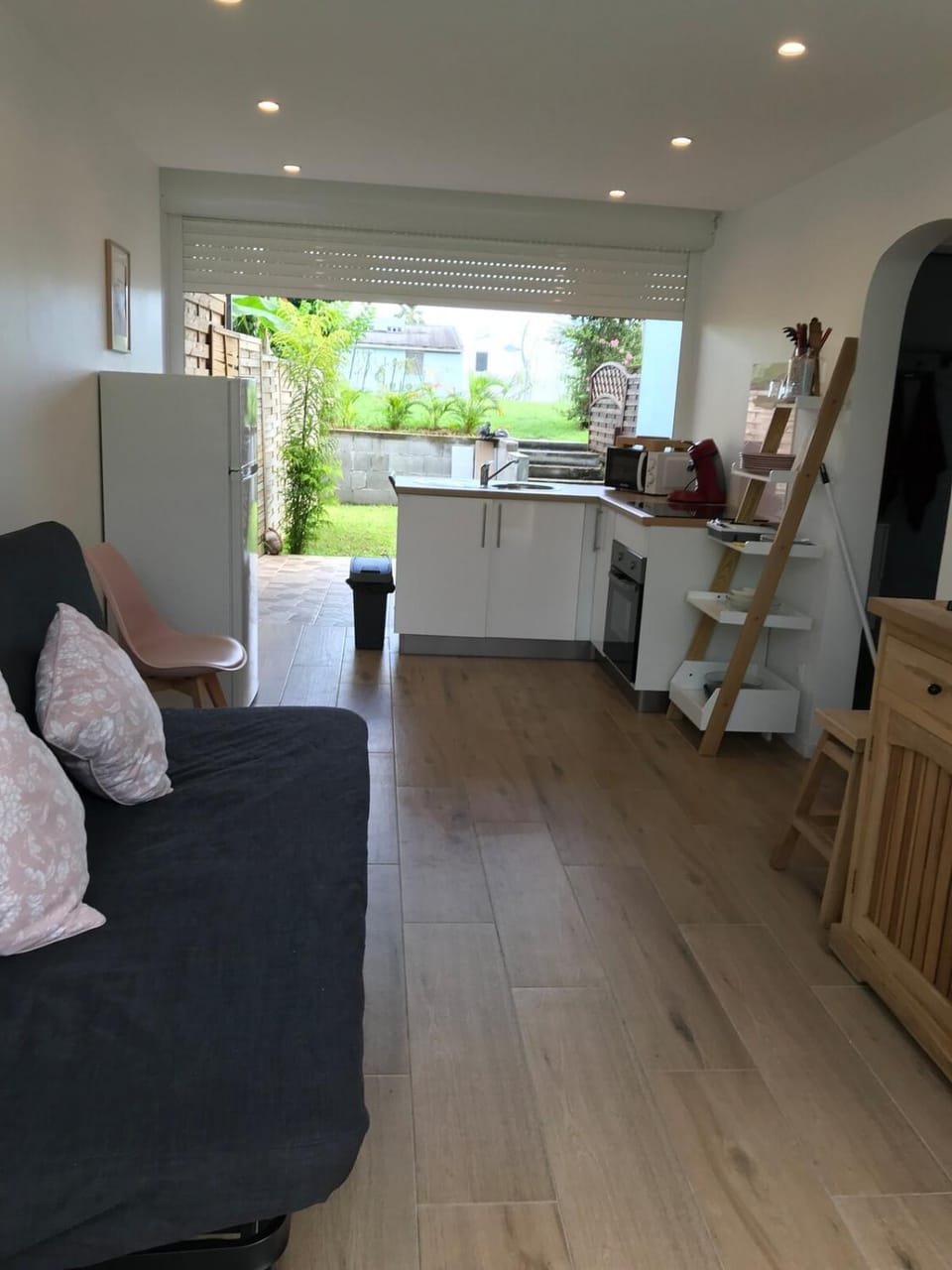 Grand F2 luxe 3 mn plage avec jardin pointe du bout Apartment in Les Trois-Îlets