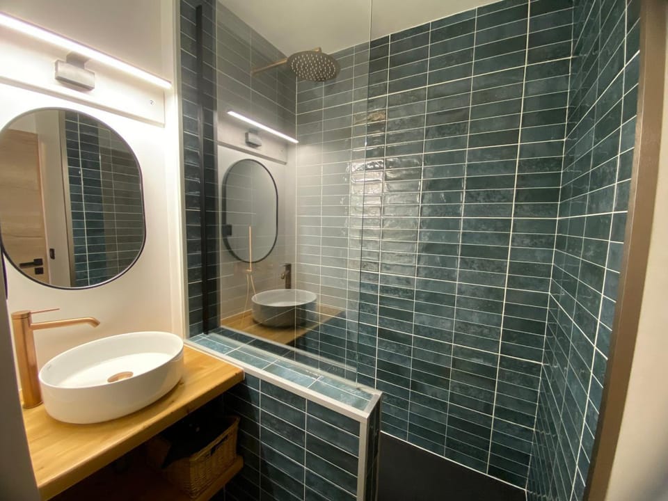 Studio Cosy Skis aux Pieds à Méribel, 4 Pers, WiFi - FR-1-411-1002 Apartment in Les Allues