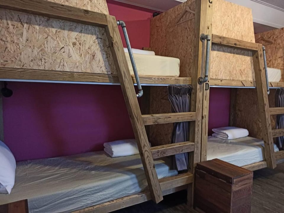 bunk bed