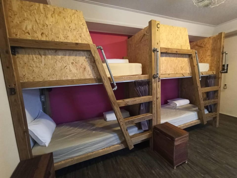 bunk bed
