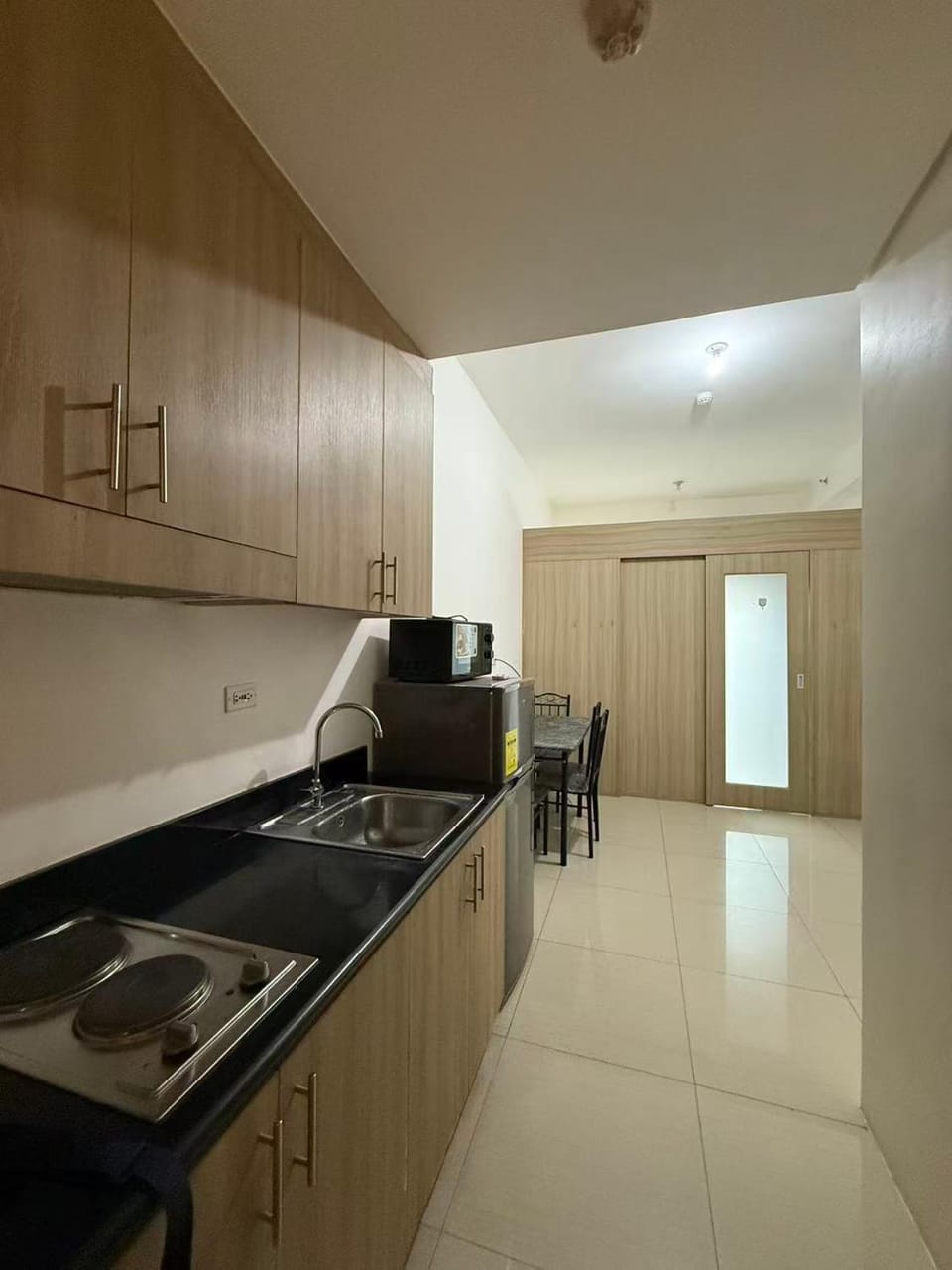 Shore 1 Residences Tower D Apartment in Pasay