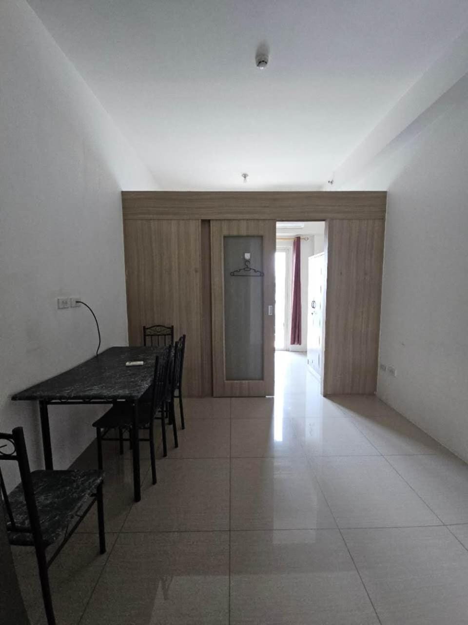 Shore 1 Residences Tower D Apartment in Pasay