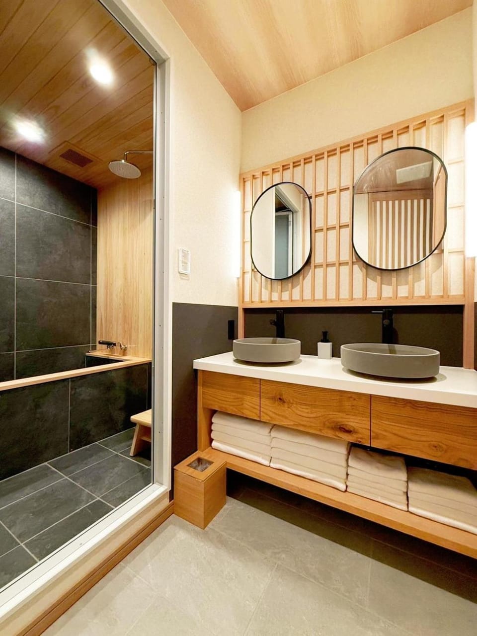 Shower, Bathroom, Bath, towels