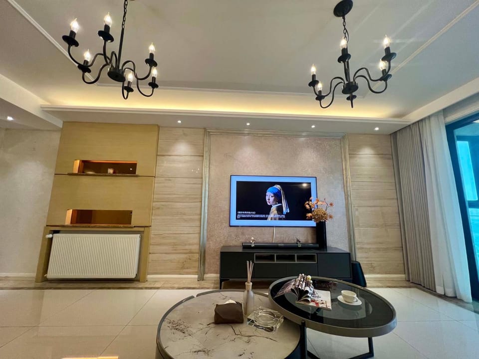 TV and multimedia, Seating area