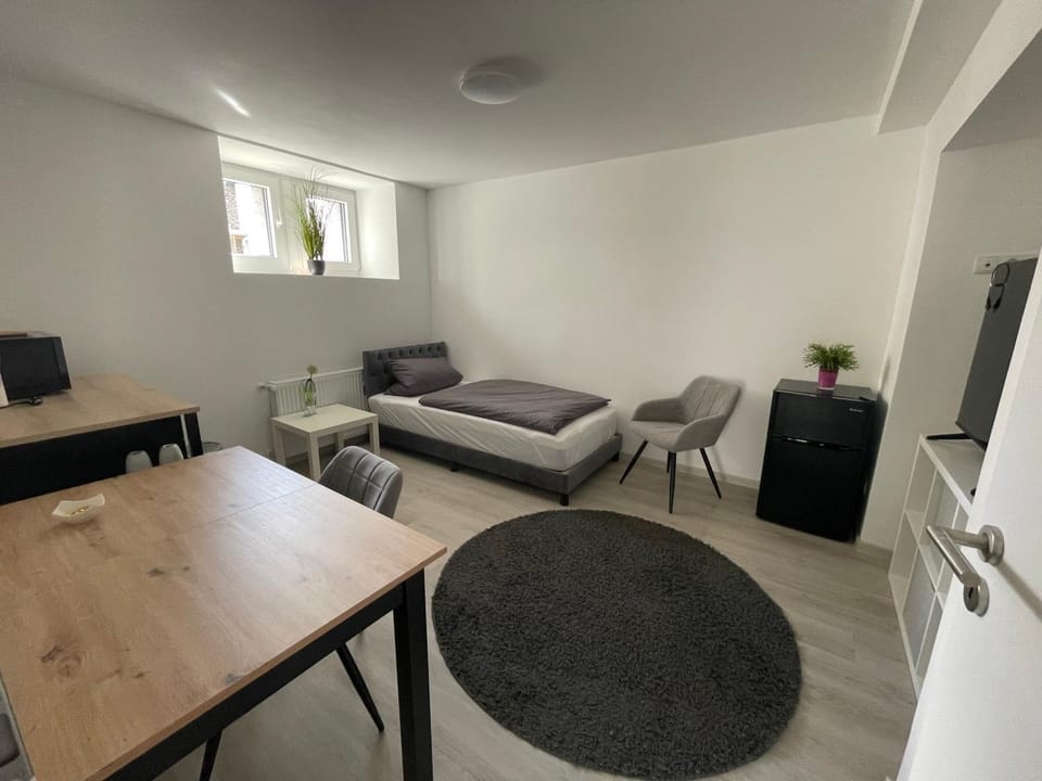 ABC Ferienwohnung Zimmer mit Kochmöglichkeit Apartment in Mayen