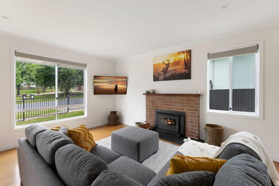 Lemon & Myrtle Cottage House in Myrtleford