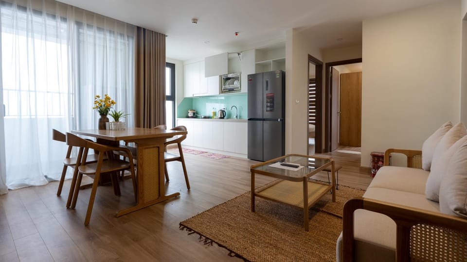 TV and multimedia, Dining area