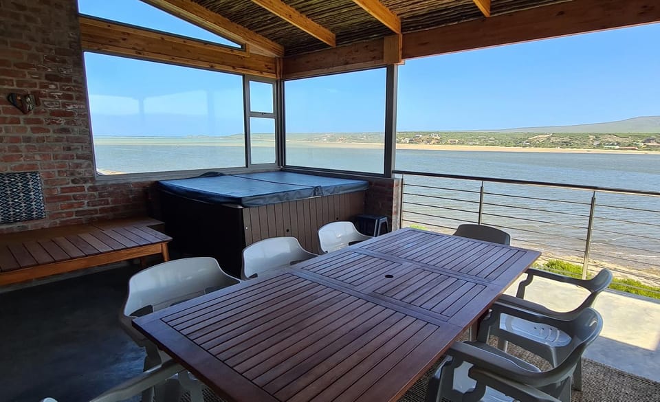 Hot Tub, River view