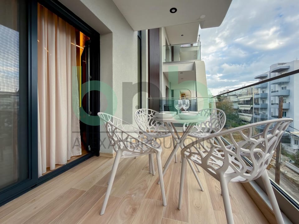 Patio, View (from property/room), Balcony/Terrace