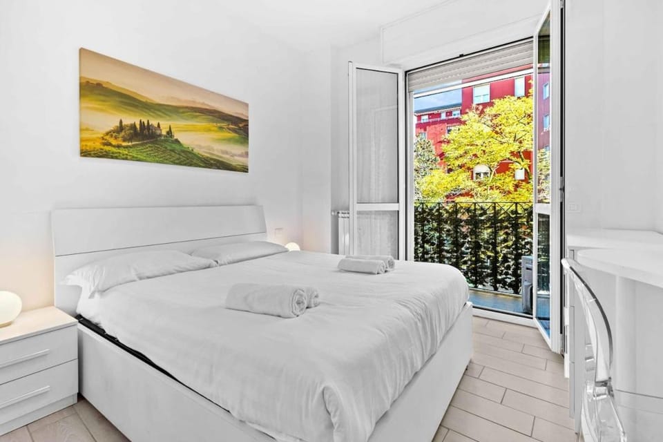 Apartment - Parking and Free Wifi Apartment in Milan
