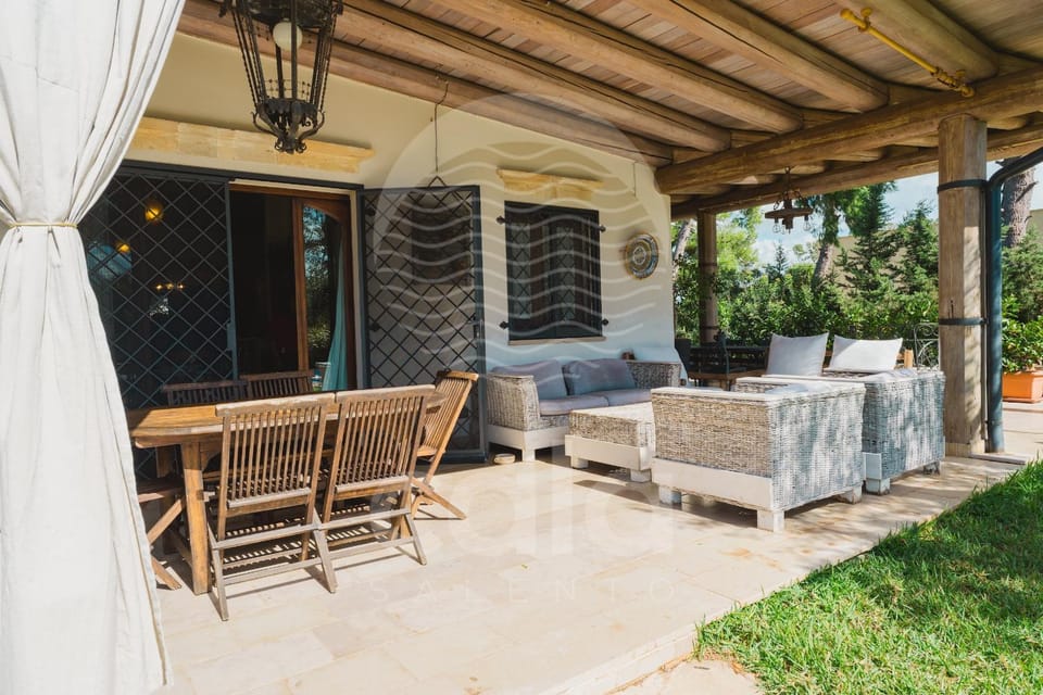Patio, Garden, View (from property/room), Dining area, Garden view