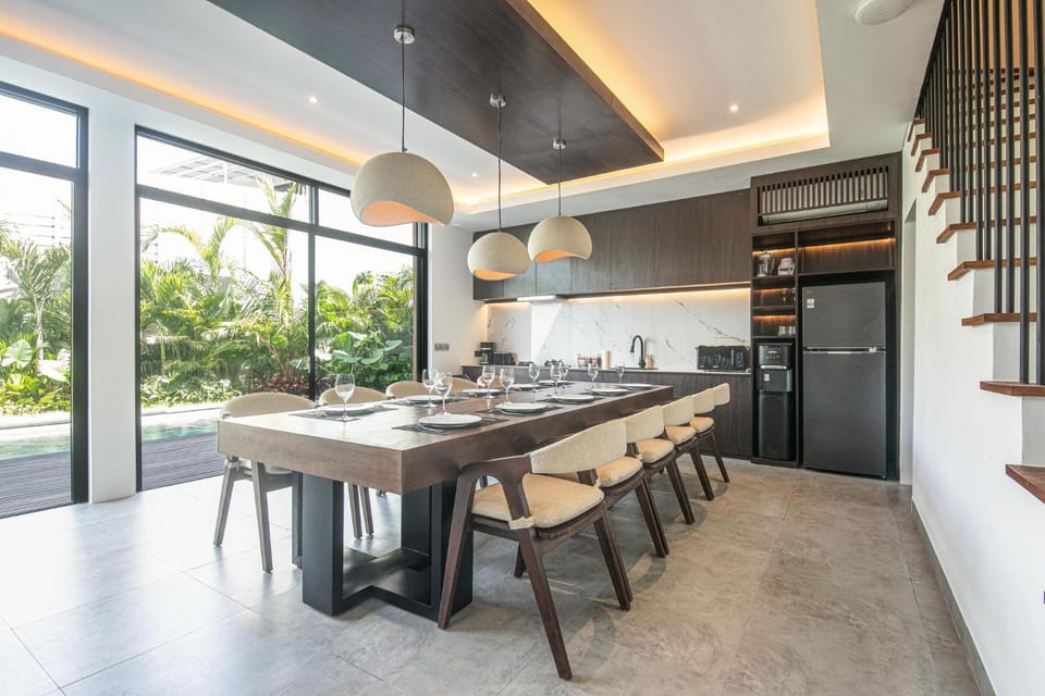 Hidden Paradise 5BR Canggu Gem Near Waves Villa in North Kuta