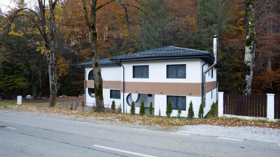 Property building, Day, Natural landscape
