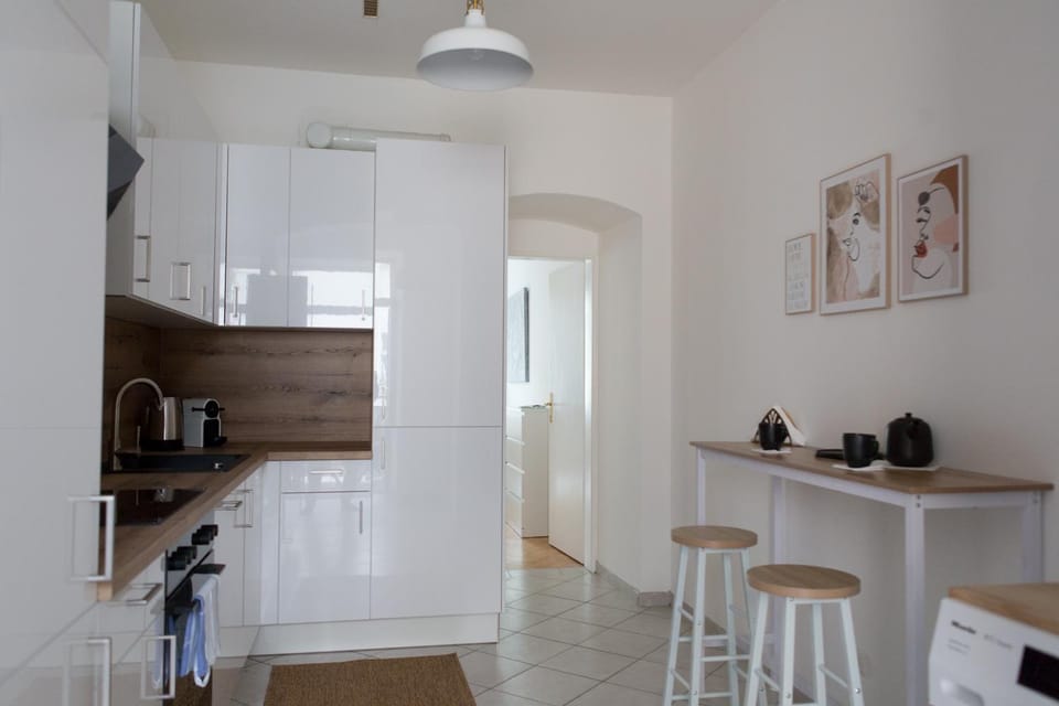 Kitchen or kitchenette, kitchen