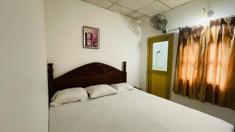 New PAWANA HOTEL Bed and Breakfast in Sri Lanka