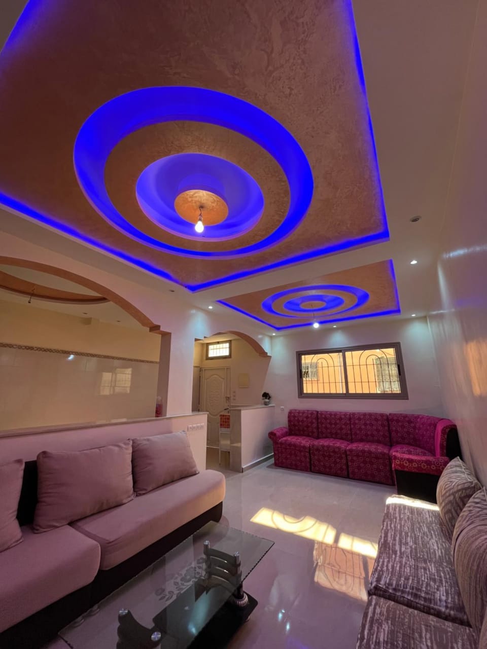 Communal lounge/ TV room, TV and multimedia, Living room, Seating area, Evening entertainment