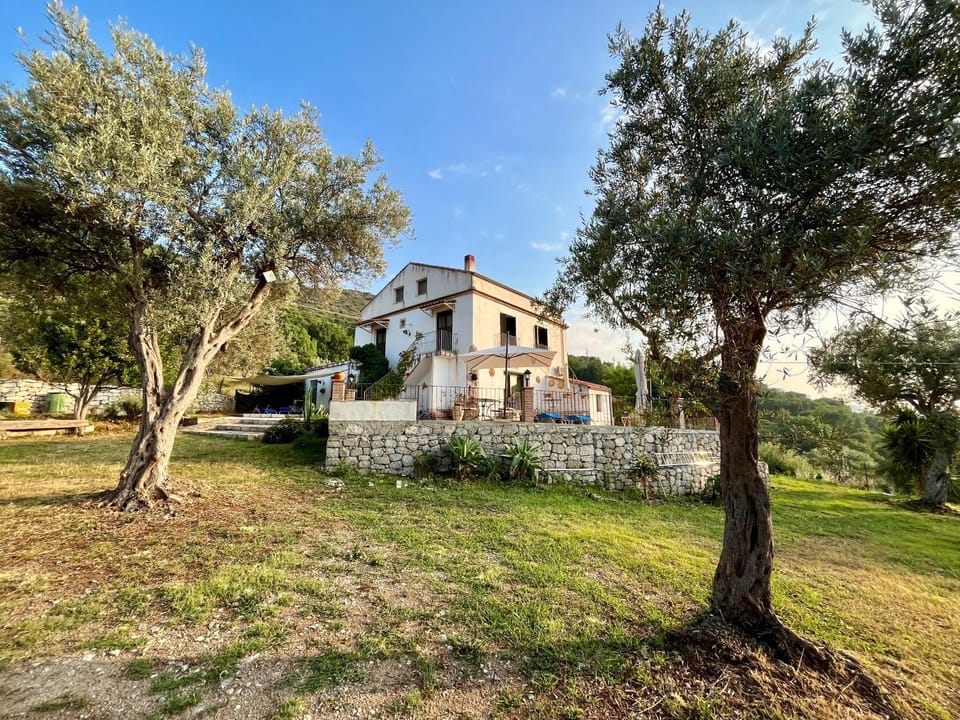 Property building, Garden