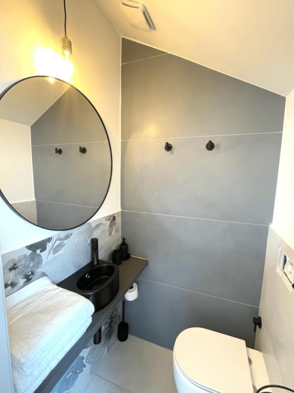 Toilet, Bathroom