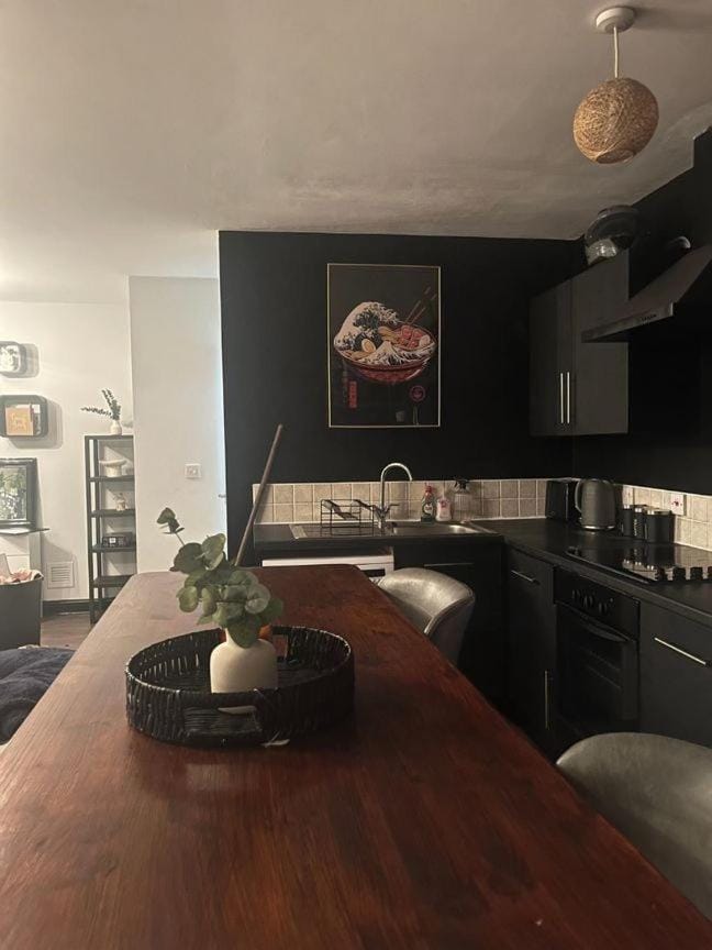 Kitchen or kitchenette, stove