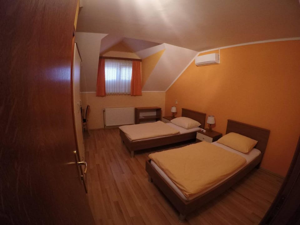 Bed, View (from property/room), Bedroom, children, Family