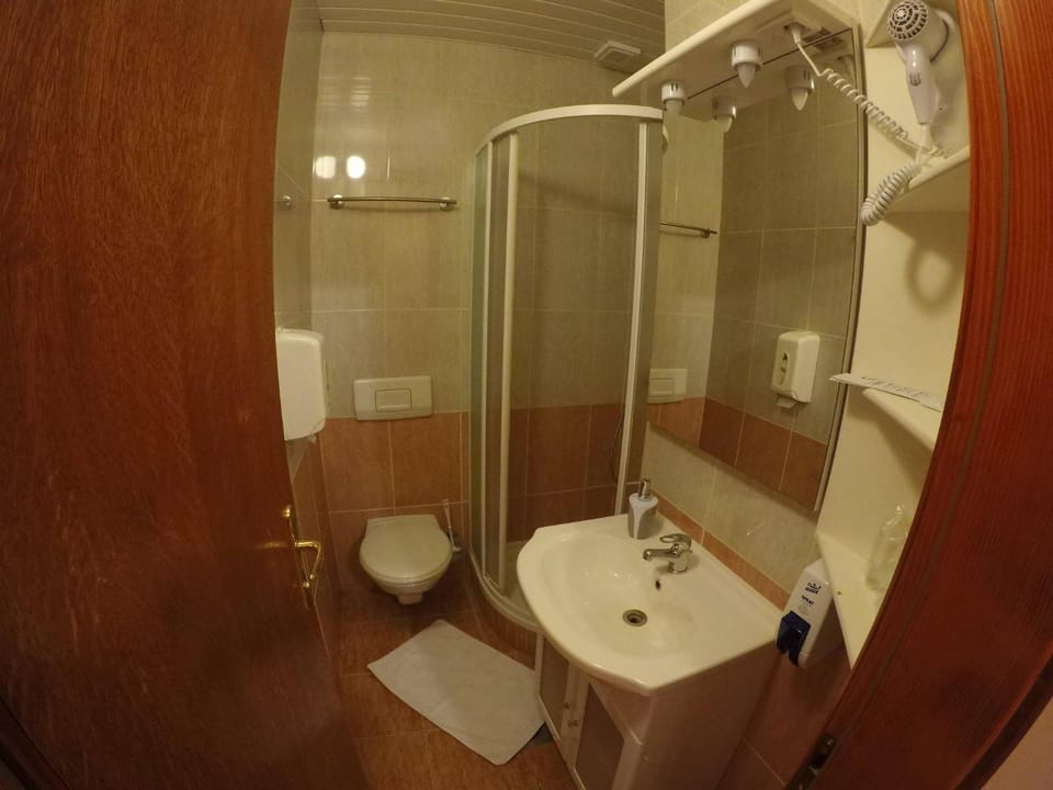 Shower, Toilet, Bathroom, Other, Family