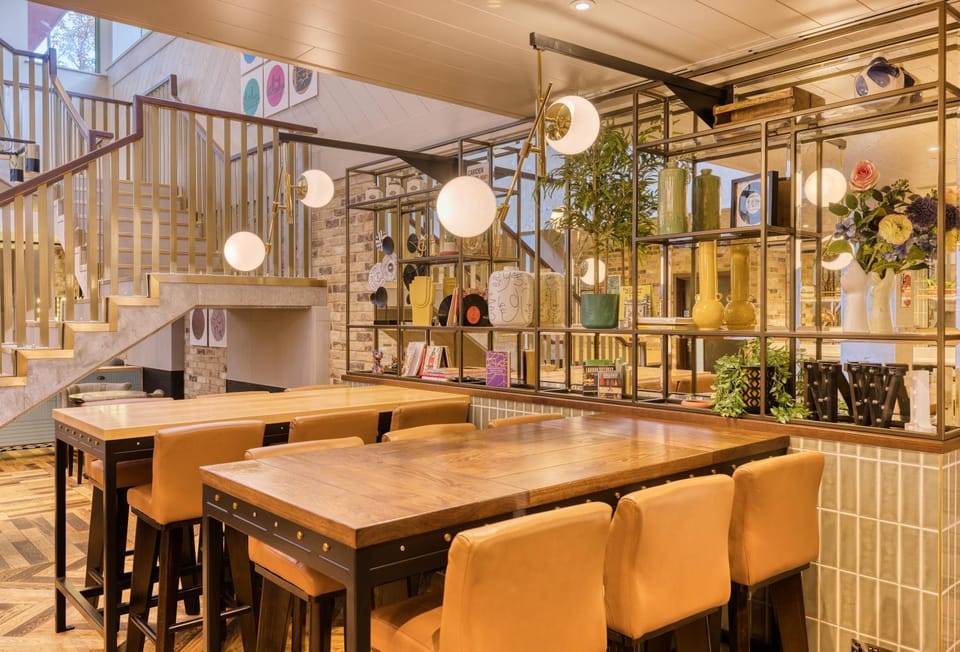 Restaurant/places to eat