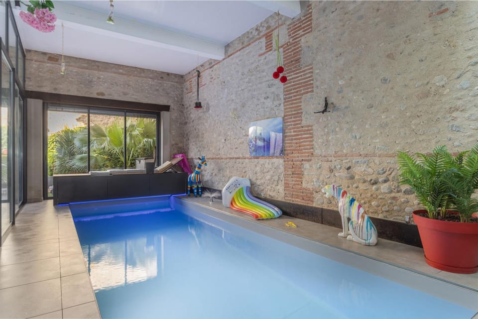 Property building, Living room, Swimming pool