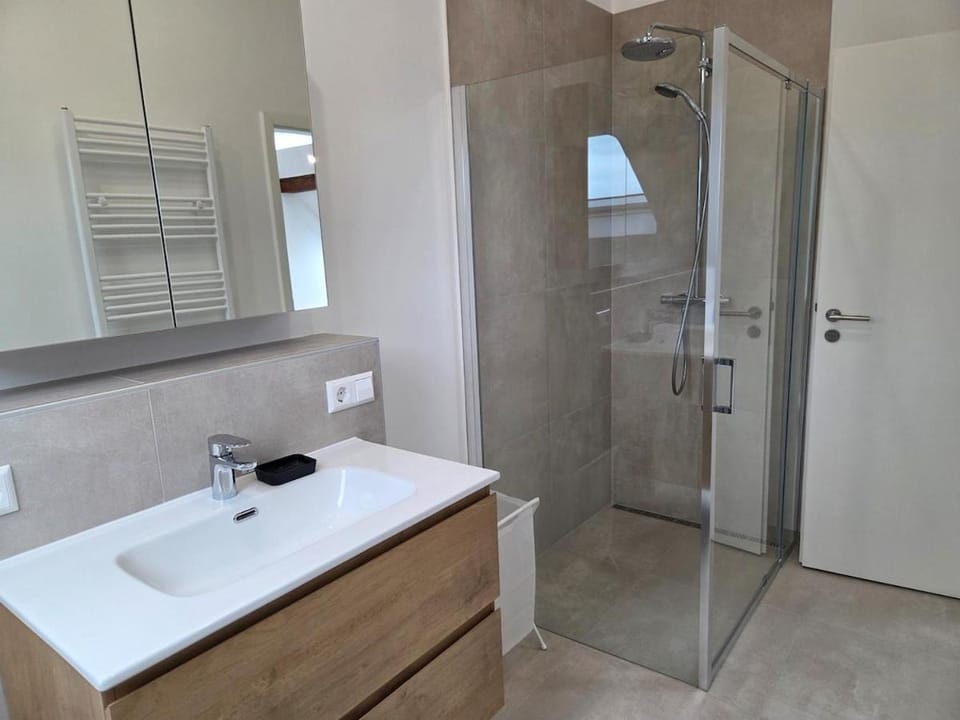 2025 Renovated 1BR Loft in Lux-Belair Apartment in Luxembourg