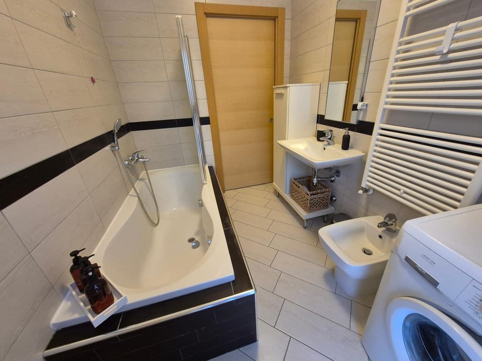 La casa di Dani a 15 min dal centro Apartment in Milan
