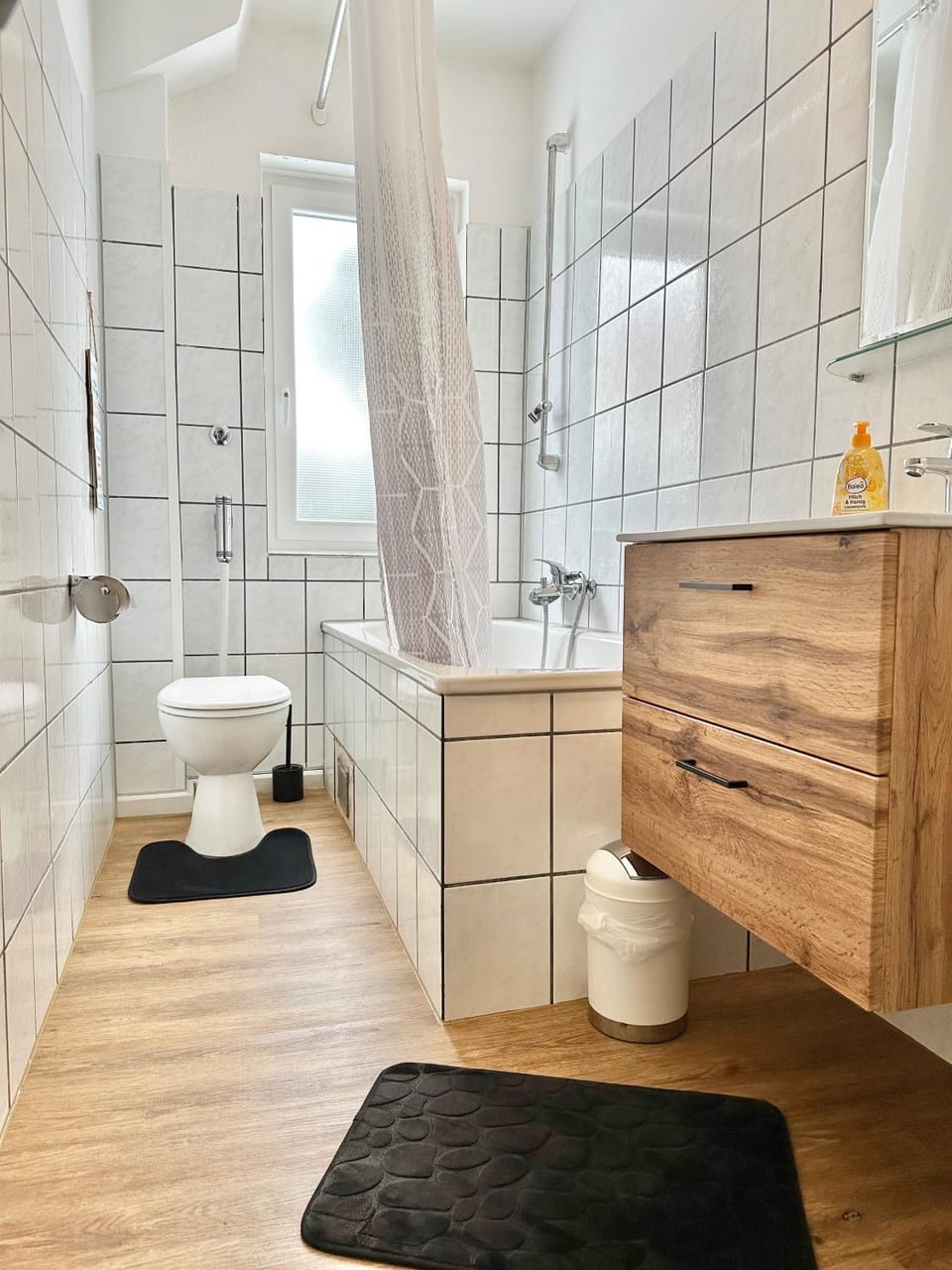VAJAGIC 2 - Apartment 5 Pers, 2 Schlafzimmer, Messe, Uni Klinik Apartment in Essen