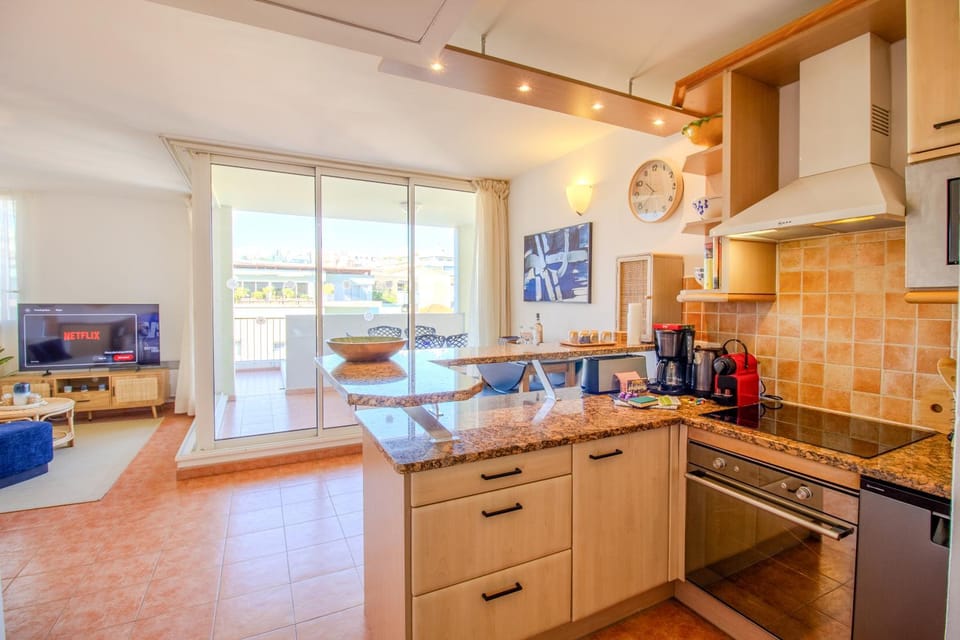 MISTRAL - Appartement 3 chambres, Piscine, Rooftop, Climatisation et Parking Apartment in Antibes