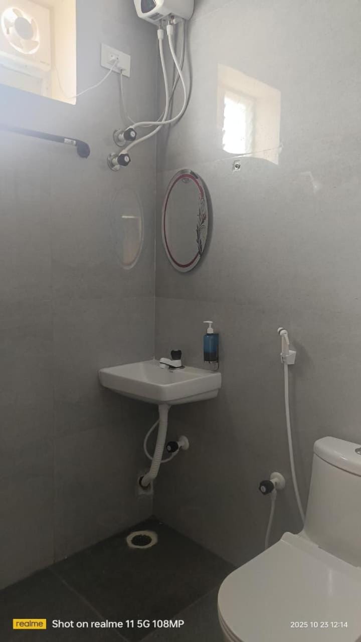 Toilet, Bathroom