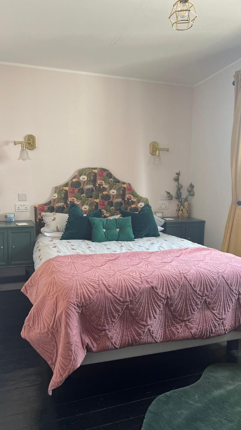 Close to beaches and golf courses Apartment in England