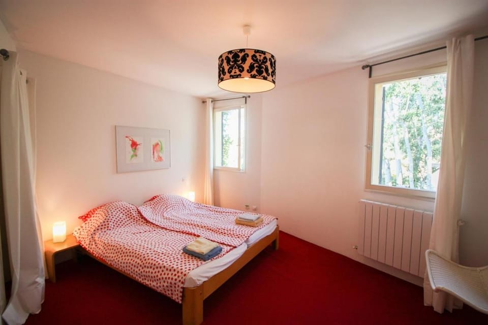 Maison de Charme en Provence - Vue sur le Mont Ventoux Villa in Provence-Alpes-Côte d'Azur